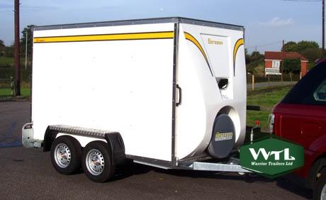 300v