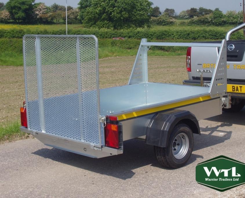 B64-Ramp-door-Ladder-Rack