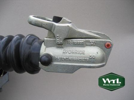 Knott Avonride Locking Cast Coupling Head - 2700KG - Image 3