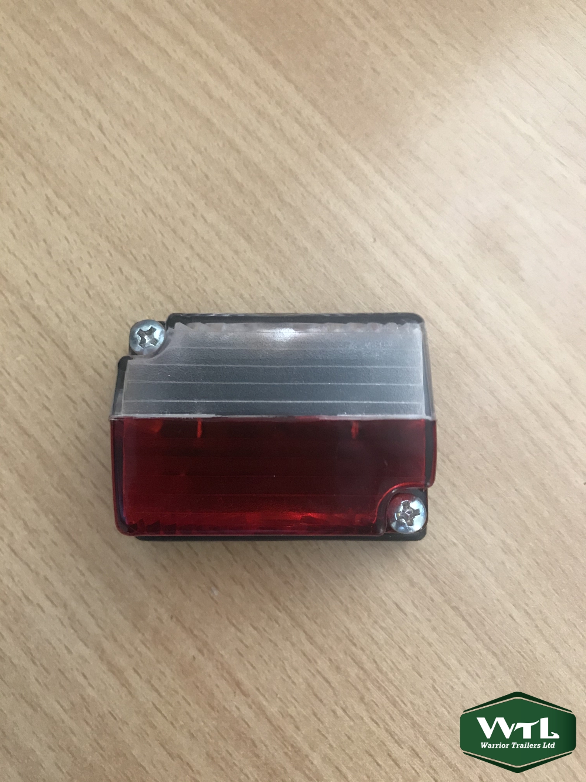 LED-Red/White Square Mudguard Marker Lamp-With Bulb.