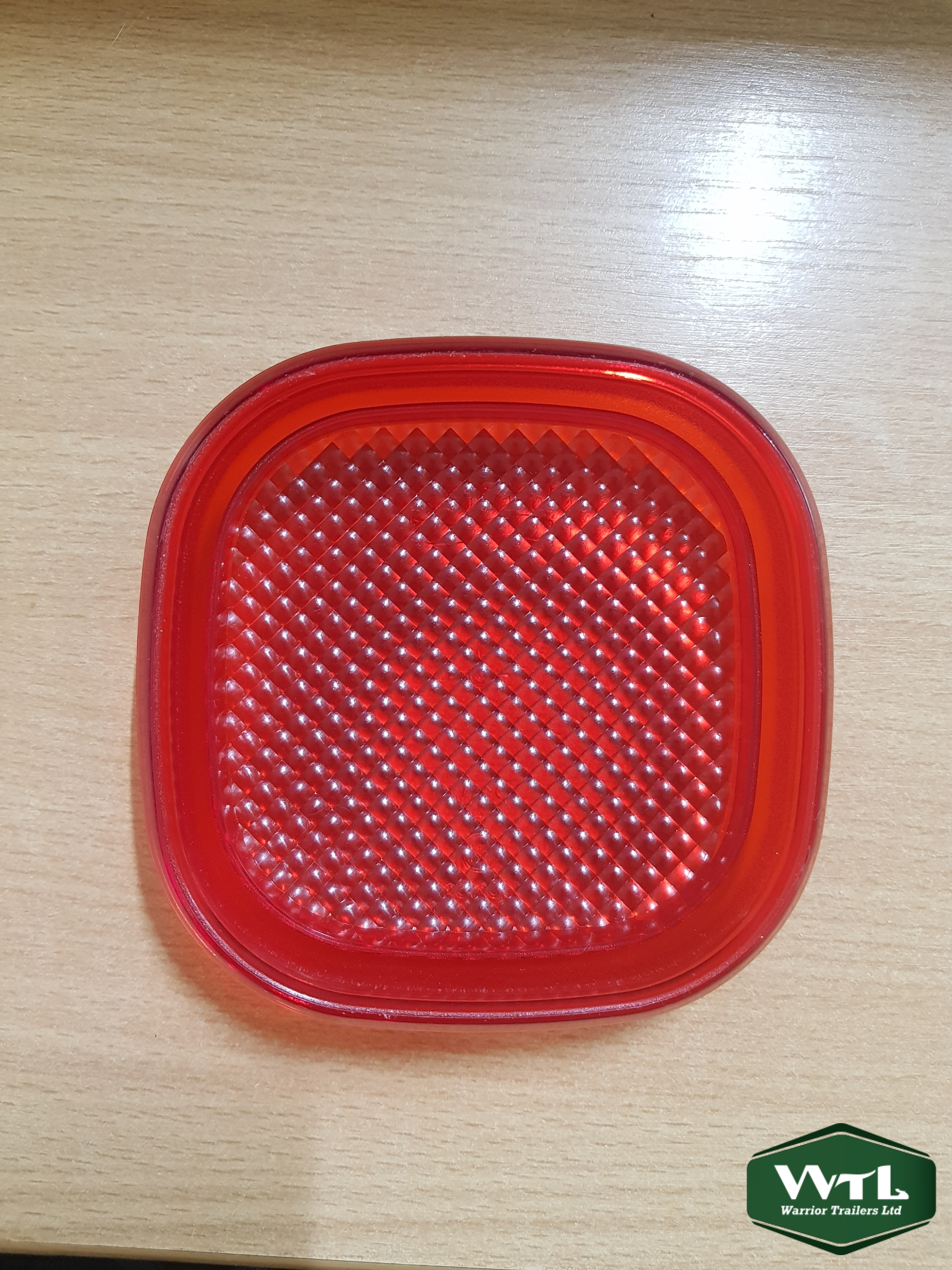 Britax-Replacement Red Fog Light Lens. - Image 3