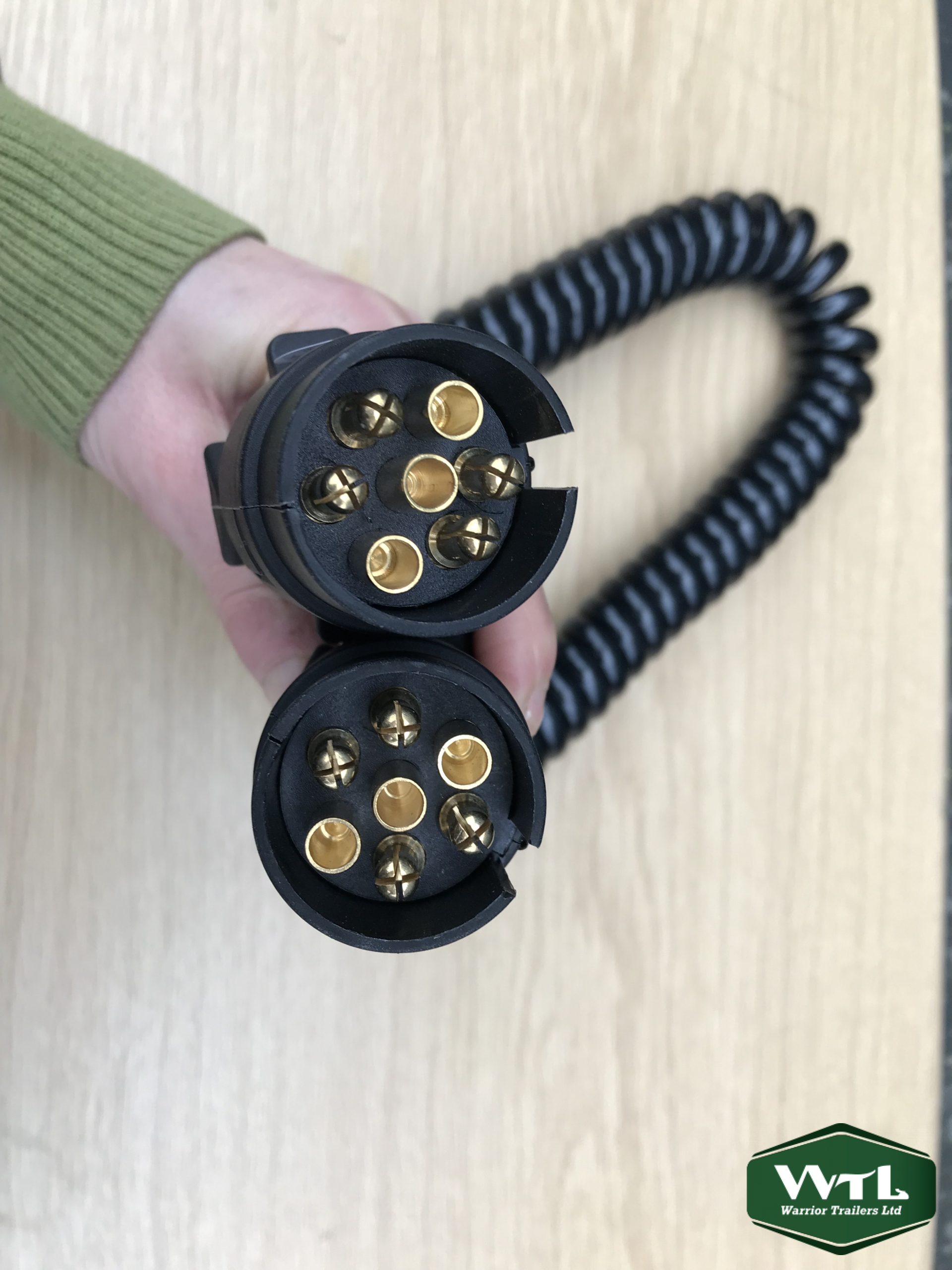 2.5 Metre-12V Curly Extension Cable-7 Core-x2 (7 Pin Plugs). - Image 2